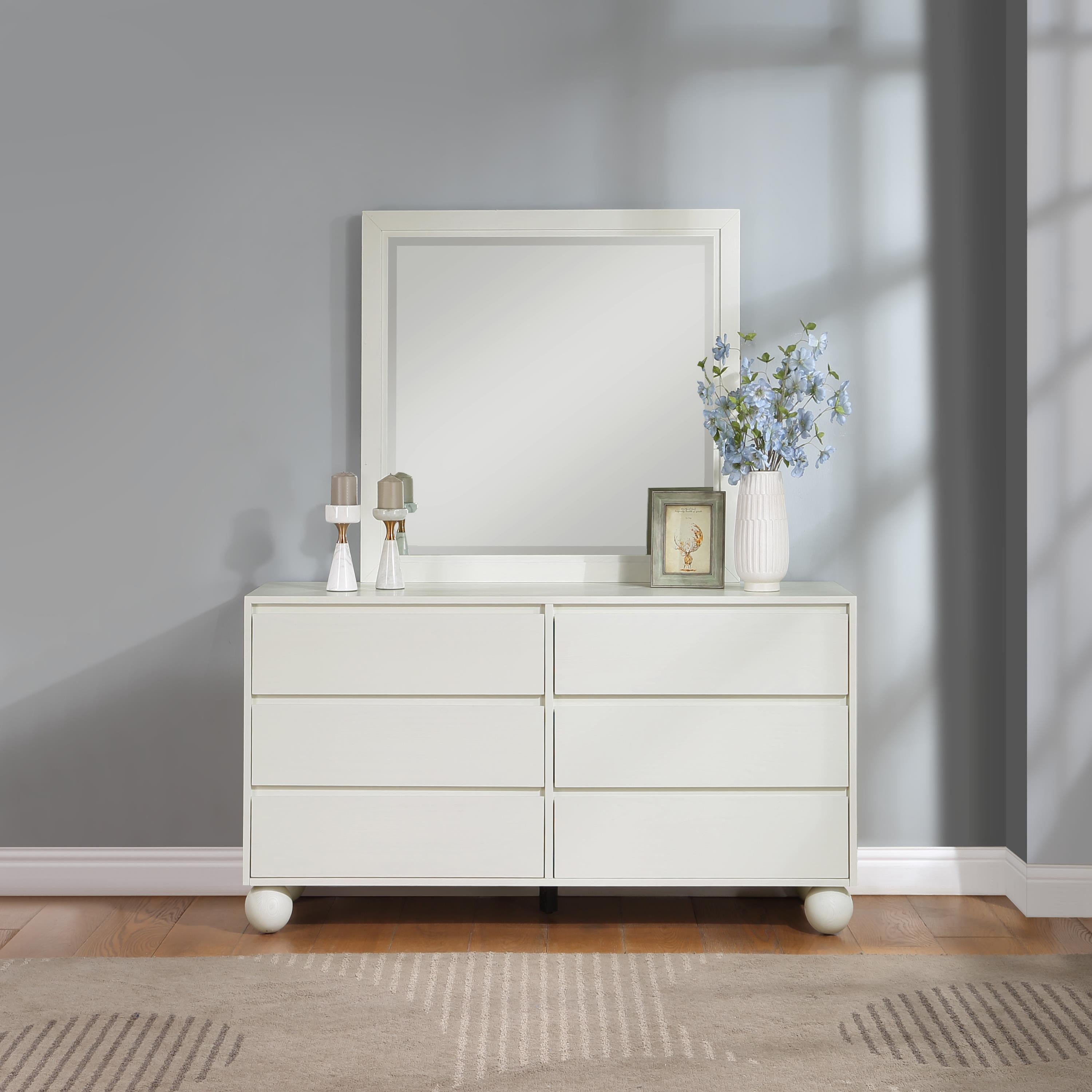 Meridian Kent Cream Mirror