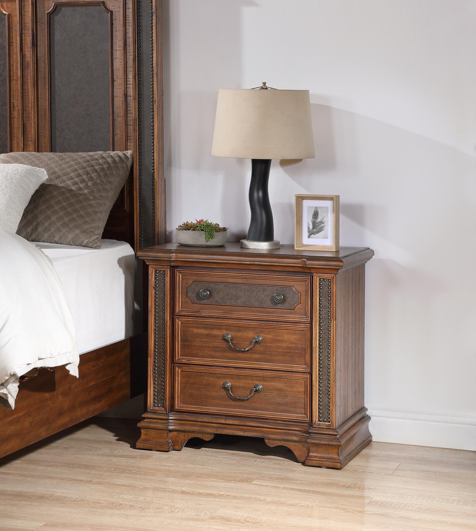 Brise Bedroom Collection