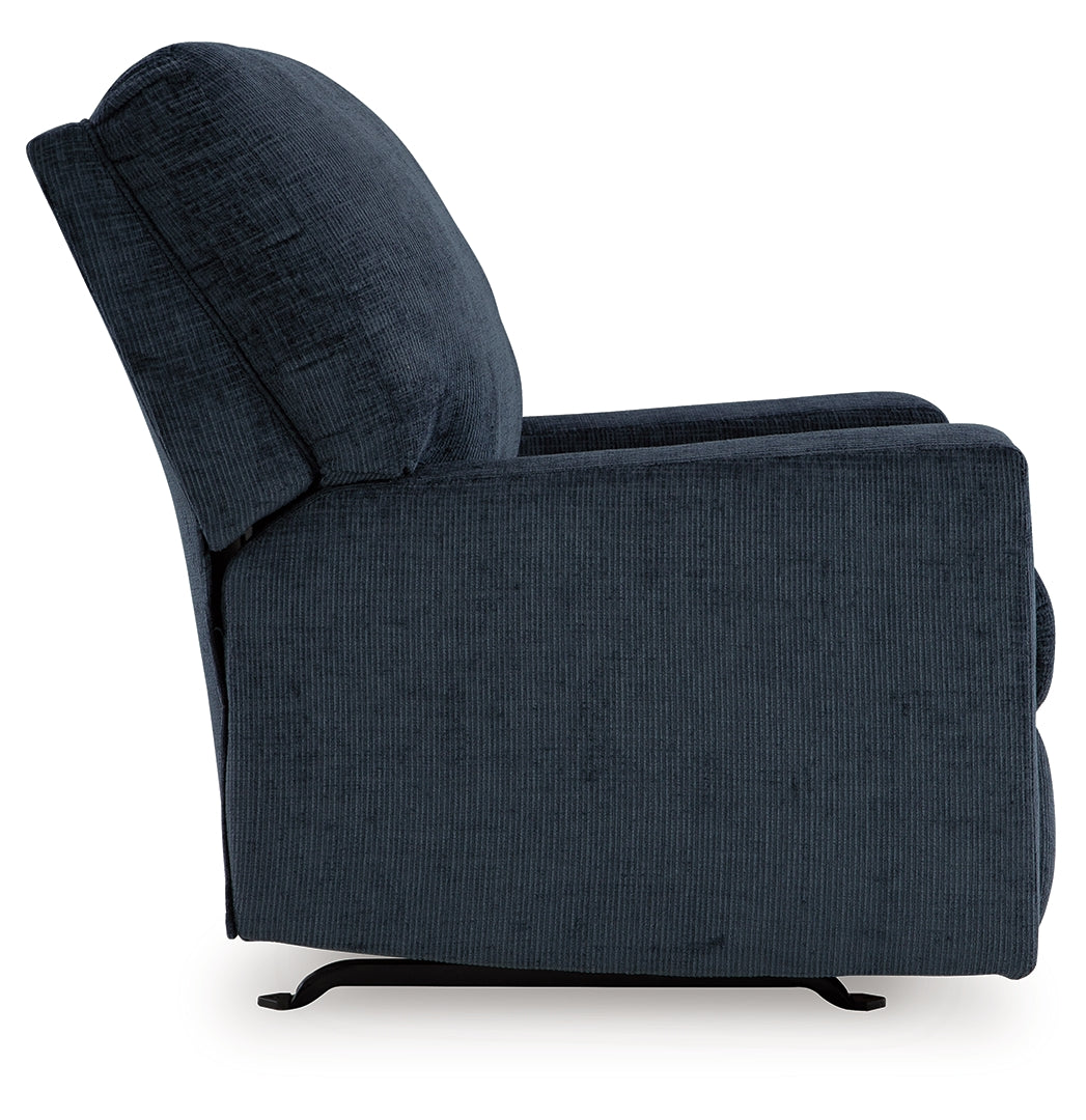Aviemore Sectional with Chaise Living Room Set