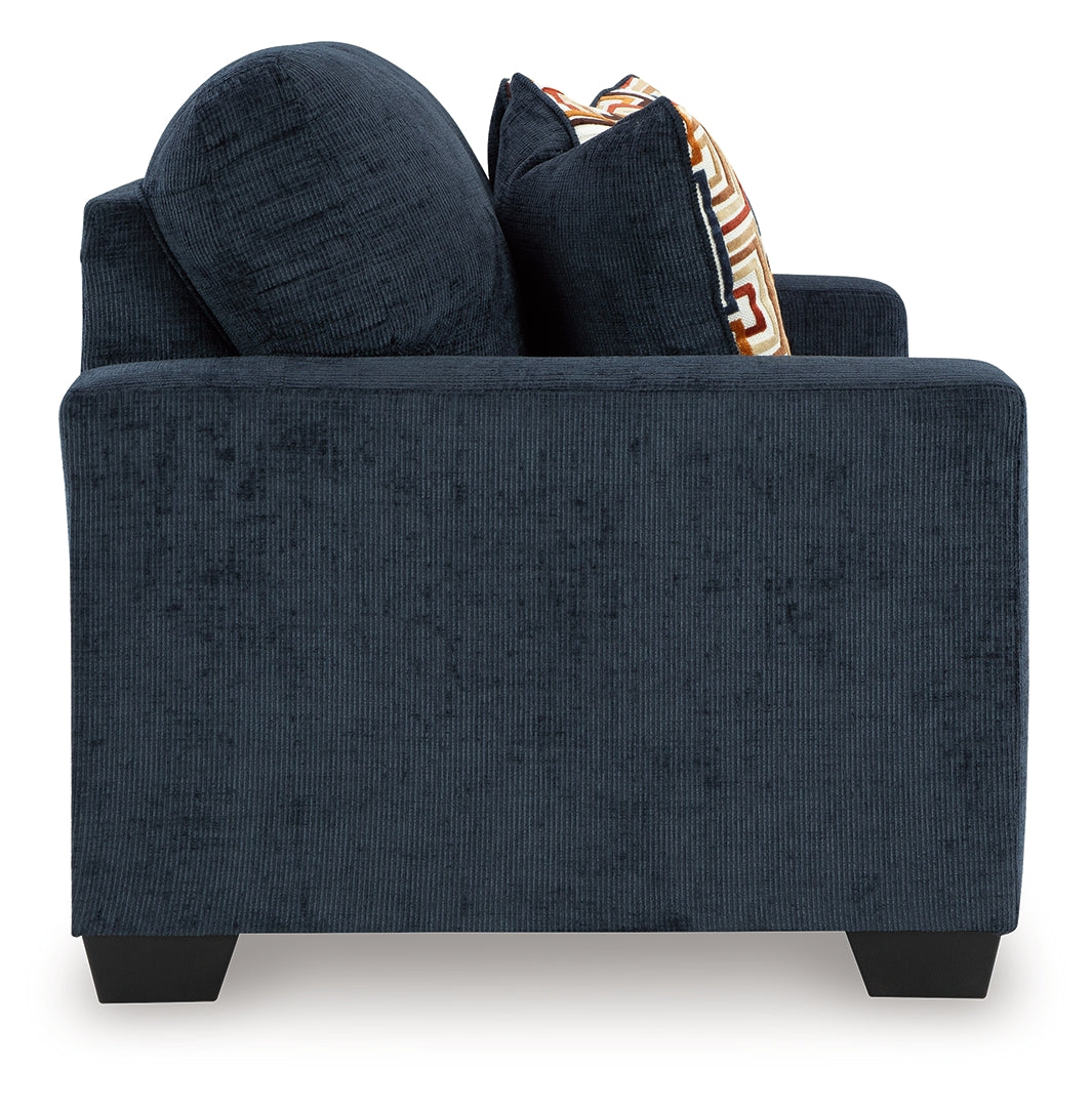 Aviemore Sectional with Chaise Living Room Set