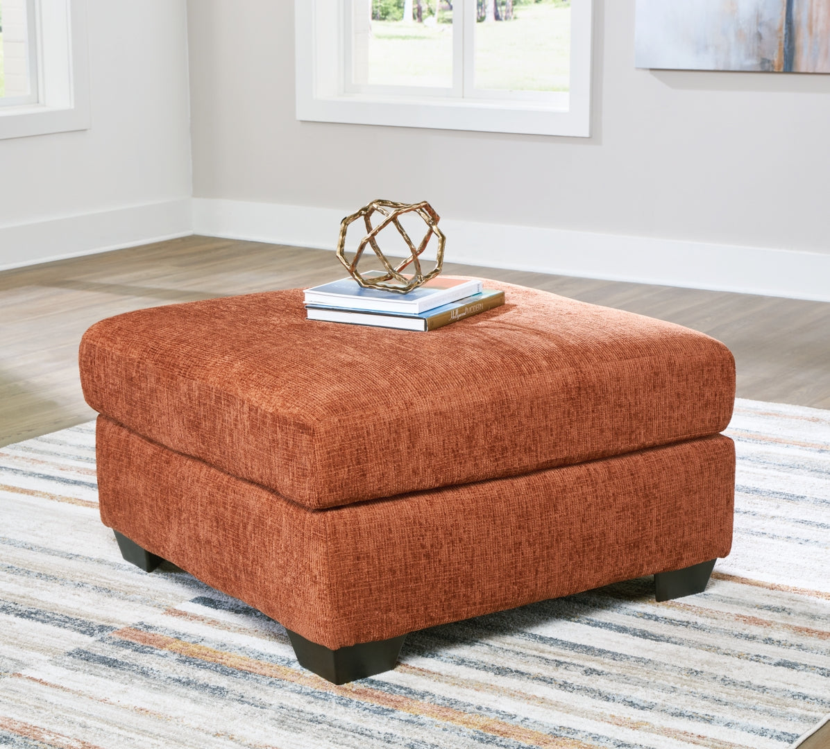 Aviemore Sectional with Chaise Living Room Set