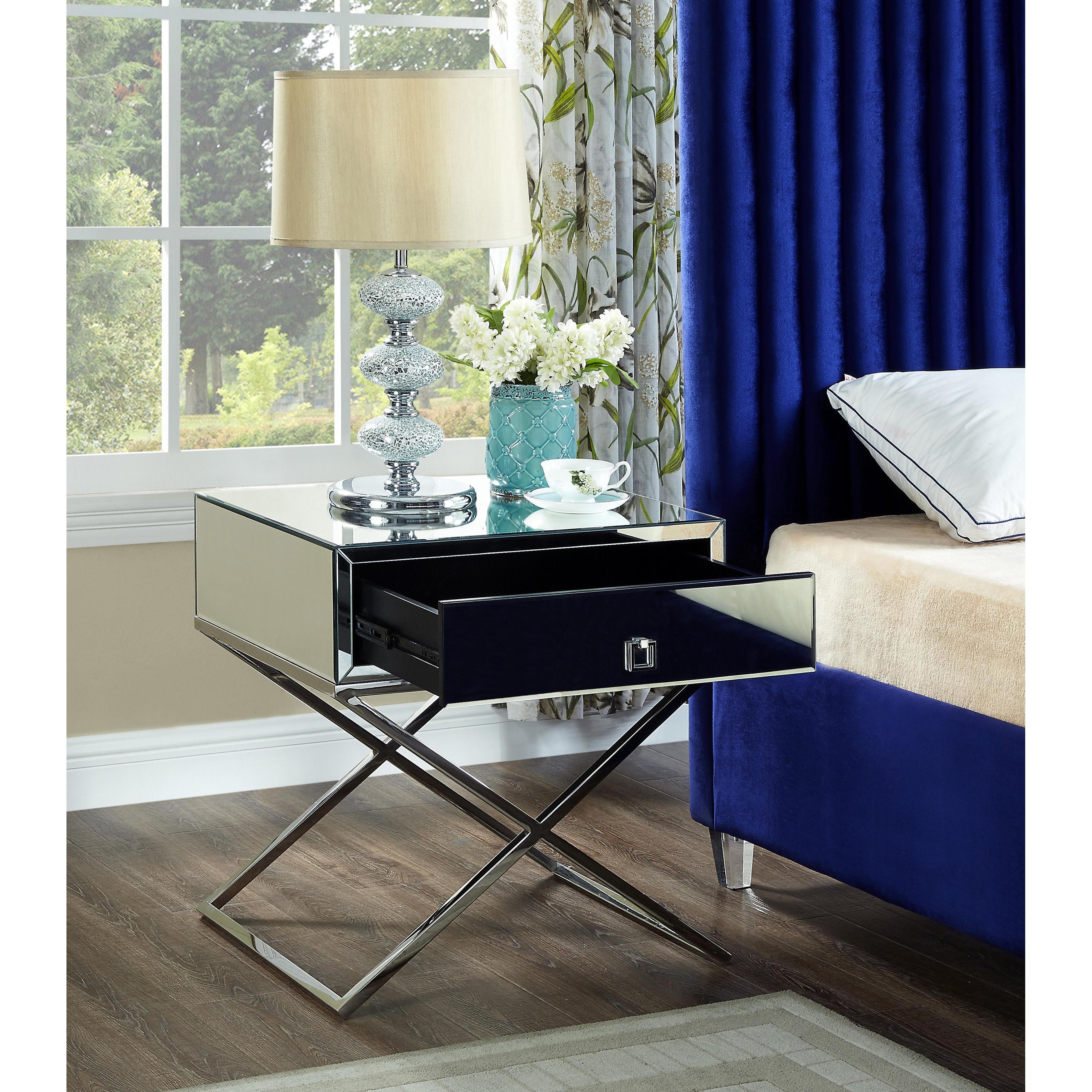 Meridian Lynn Side Table
