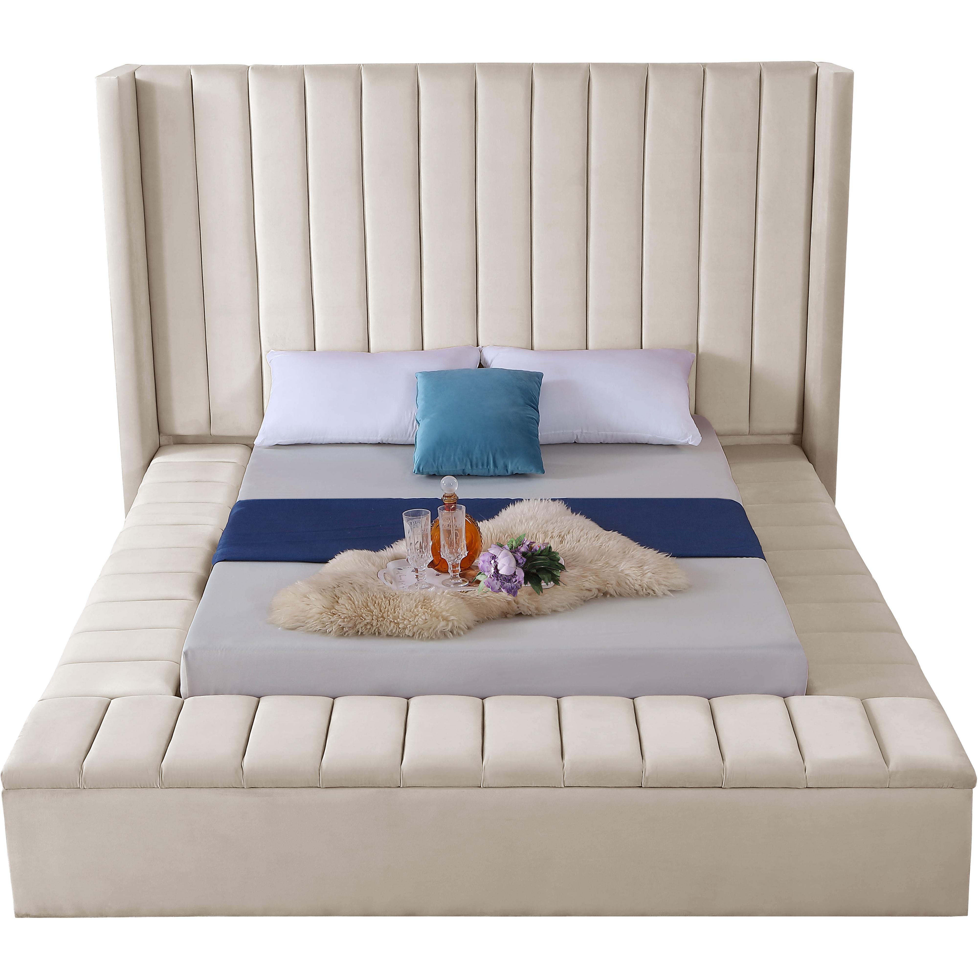 Meridian Kiki Cream Velvet Full Bed (3 Boxes)