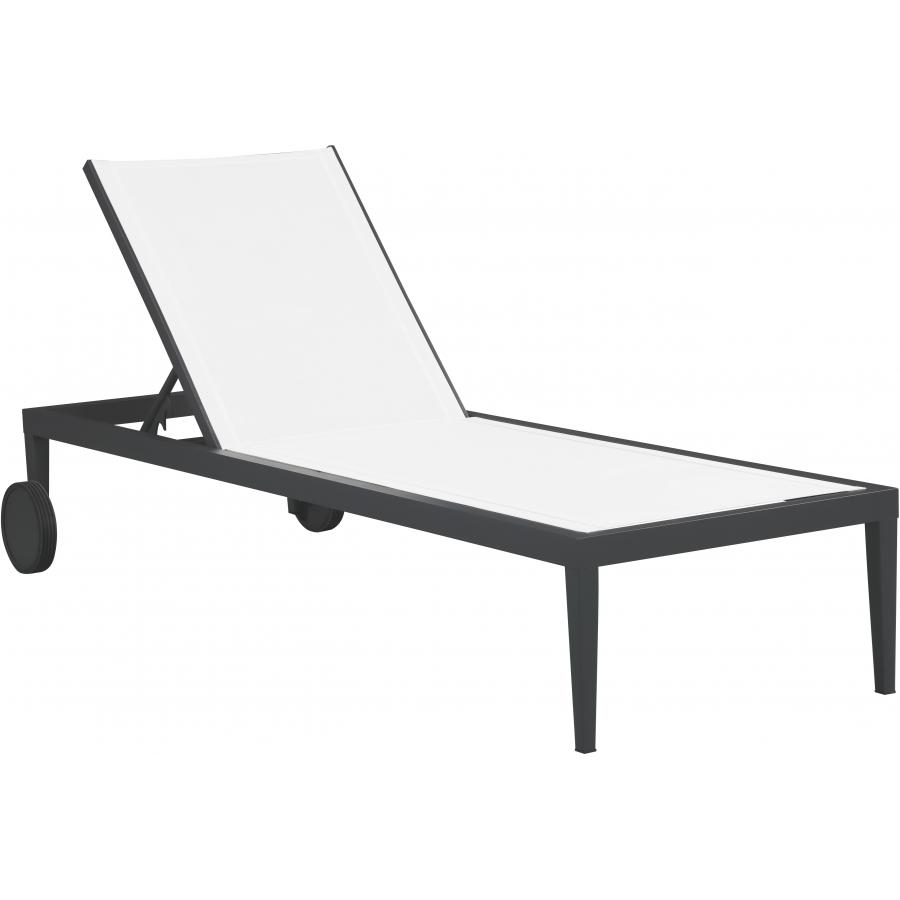 Meridian Nizuc White Mesh Water Resistant Fabric Outdoor Patio Aluminum Mesh Chaise Lounge Chair