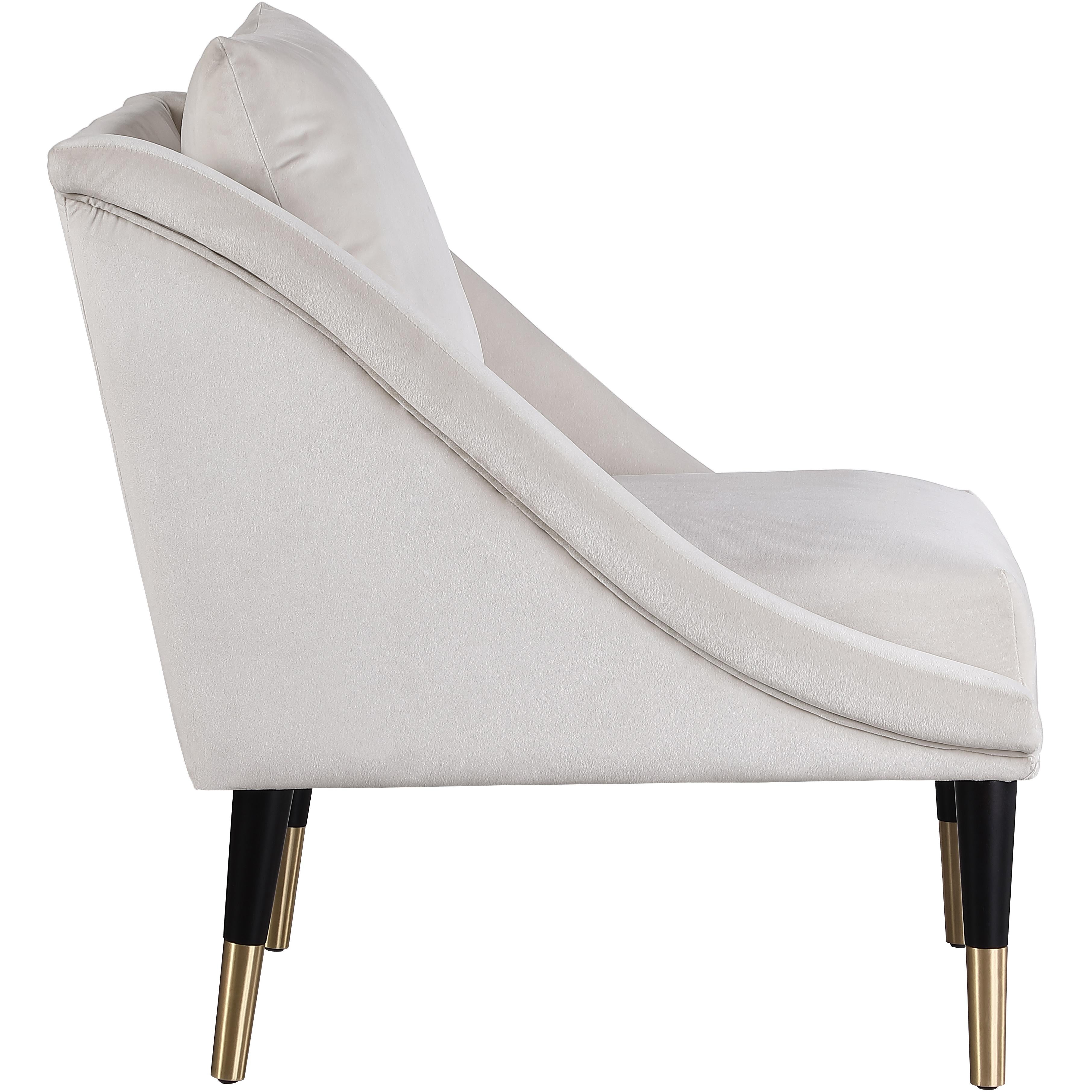Meridian Elegante Cream Velvet Accent Chair
