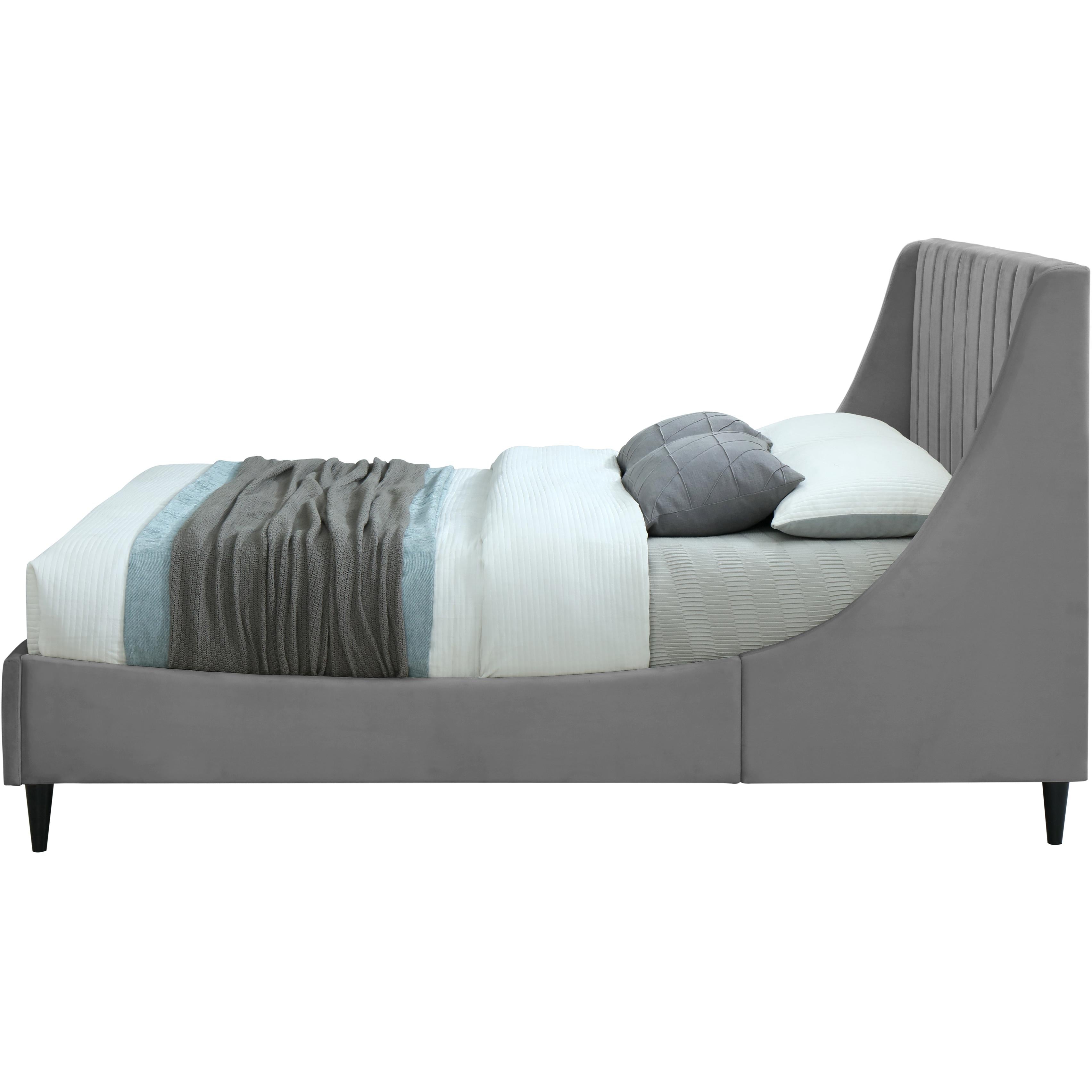 Meridian Eva Grey Velvet Full Bed