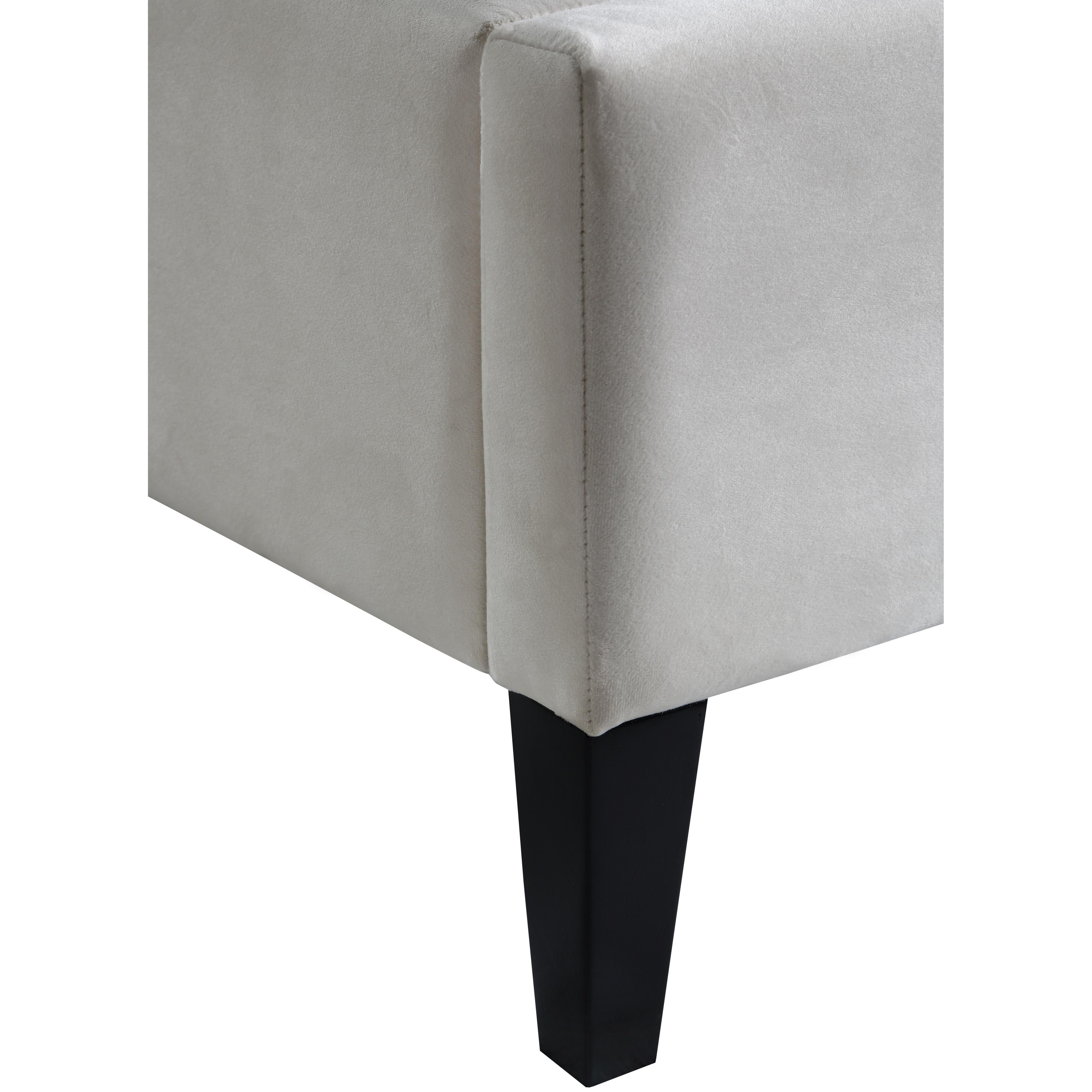 Meridian Fritz Cream Velvet Full Bed