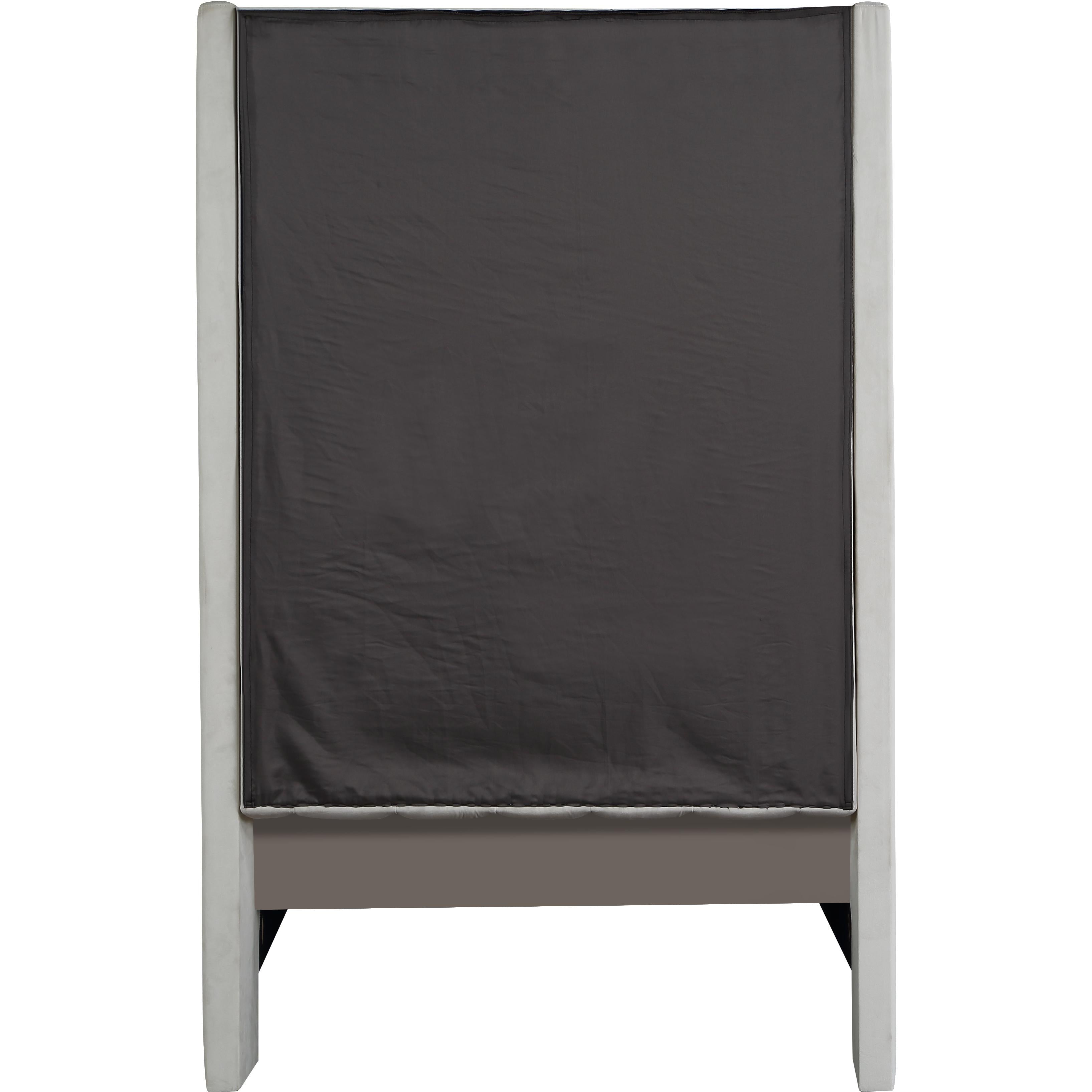 Meridian Fritz Cream Velvet Twin Bed