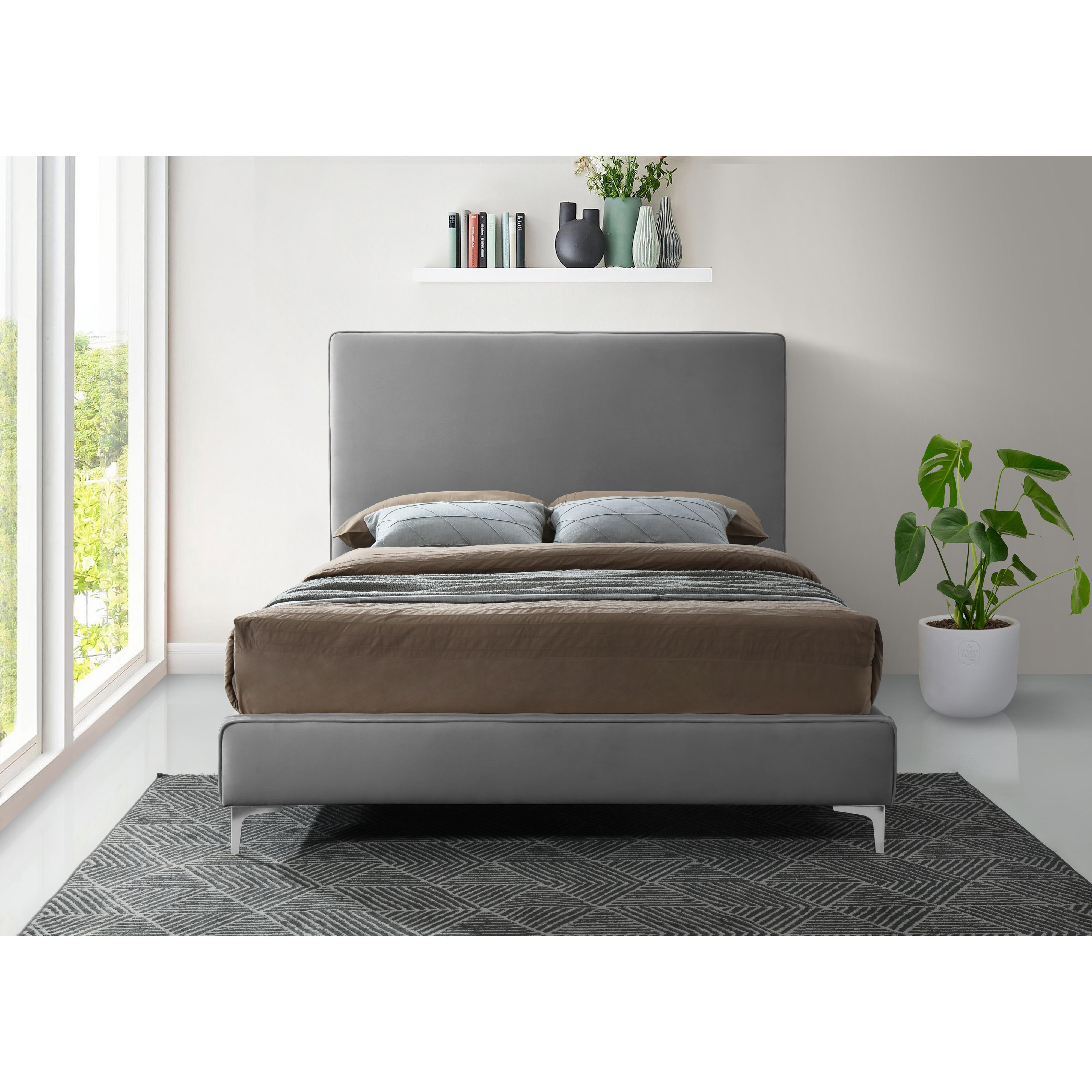 Meridian Geri Grey Velvet Full Bed