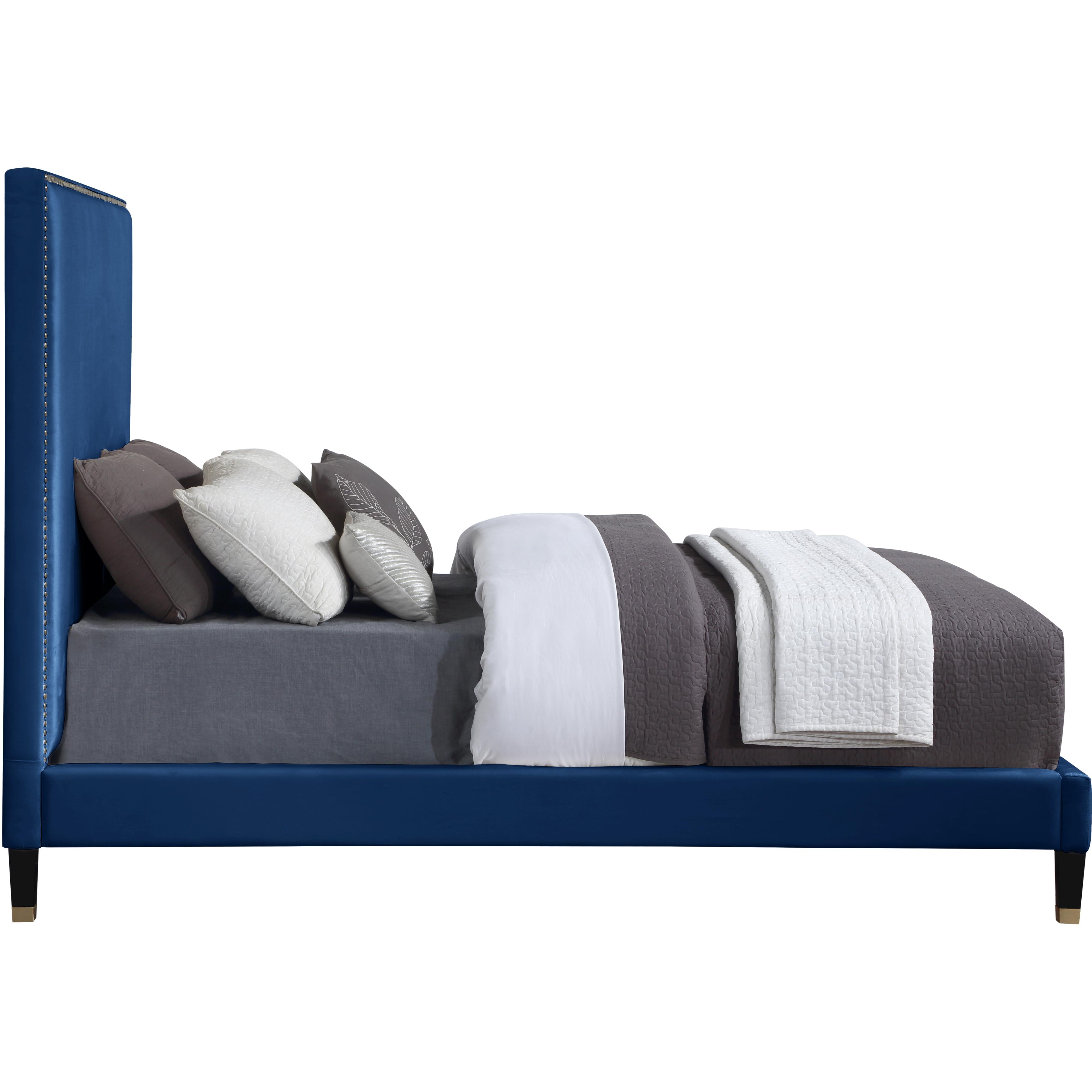 Meridian Harlie Navy Velvet Full Bed