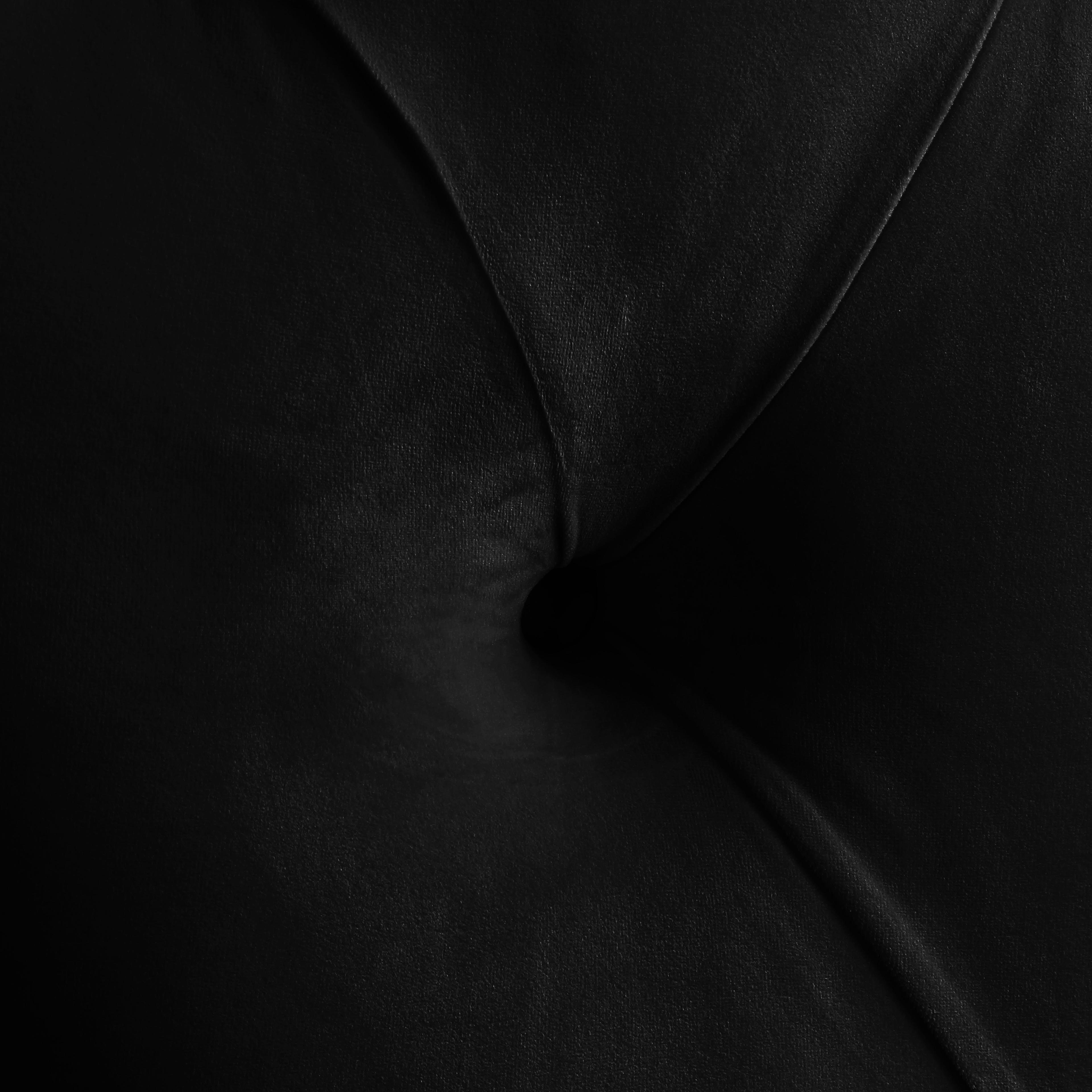 Meridian Kira Black Velvet Queen Bed