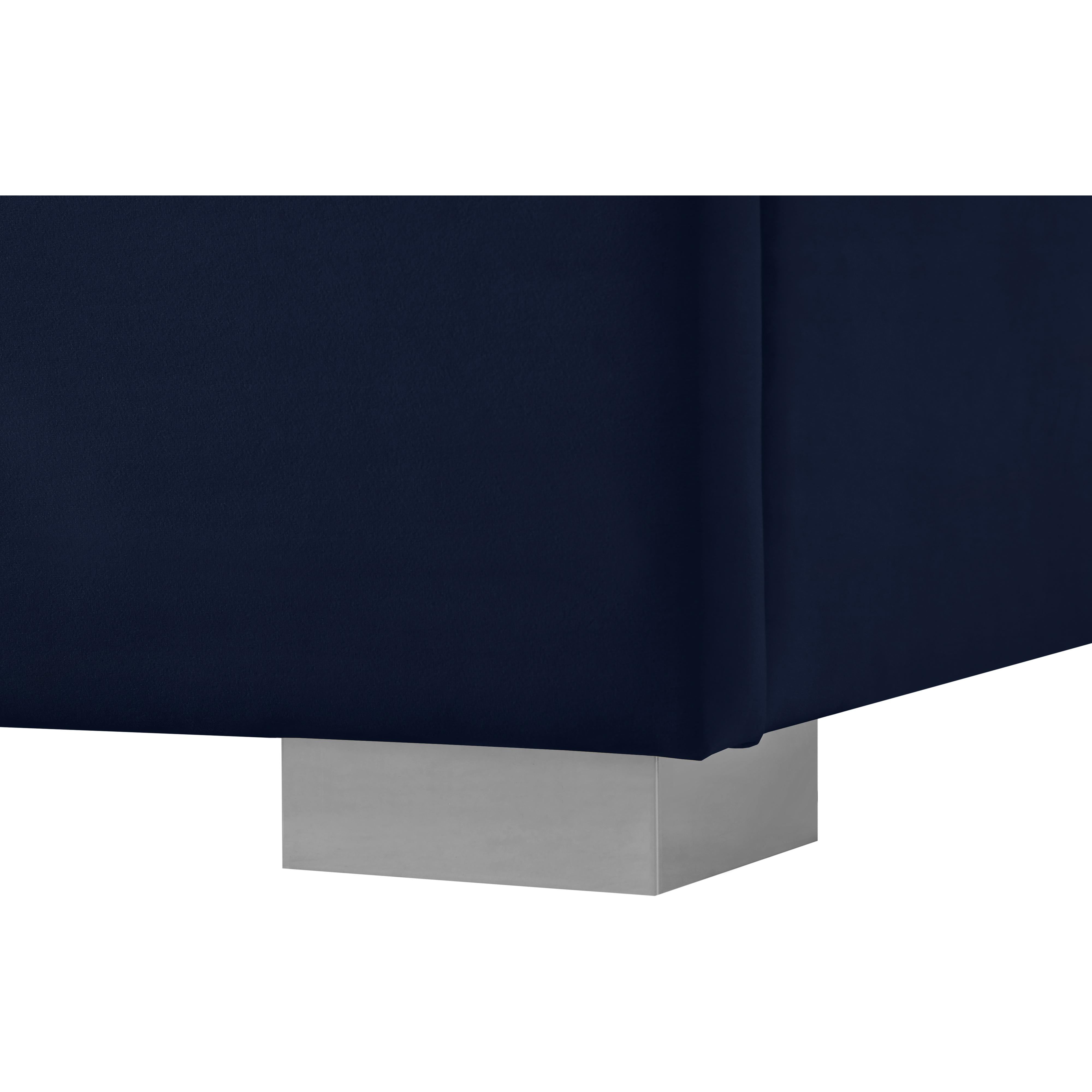 Meridian Nora Navy Velvet Full Bed