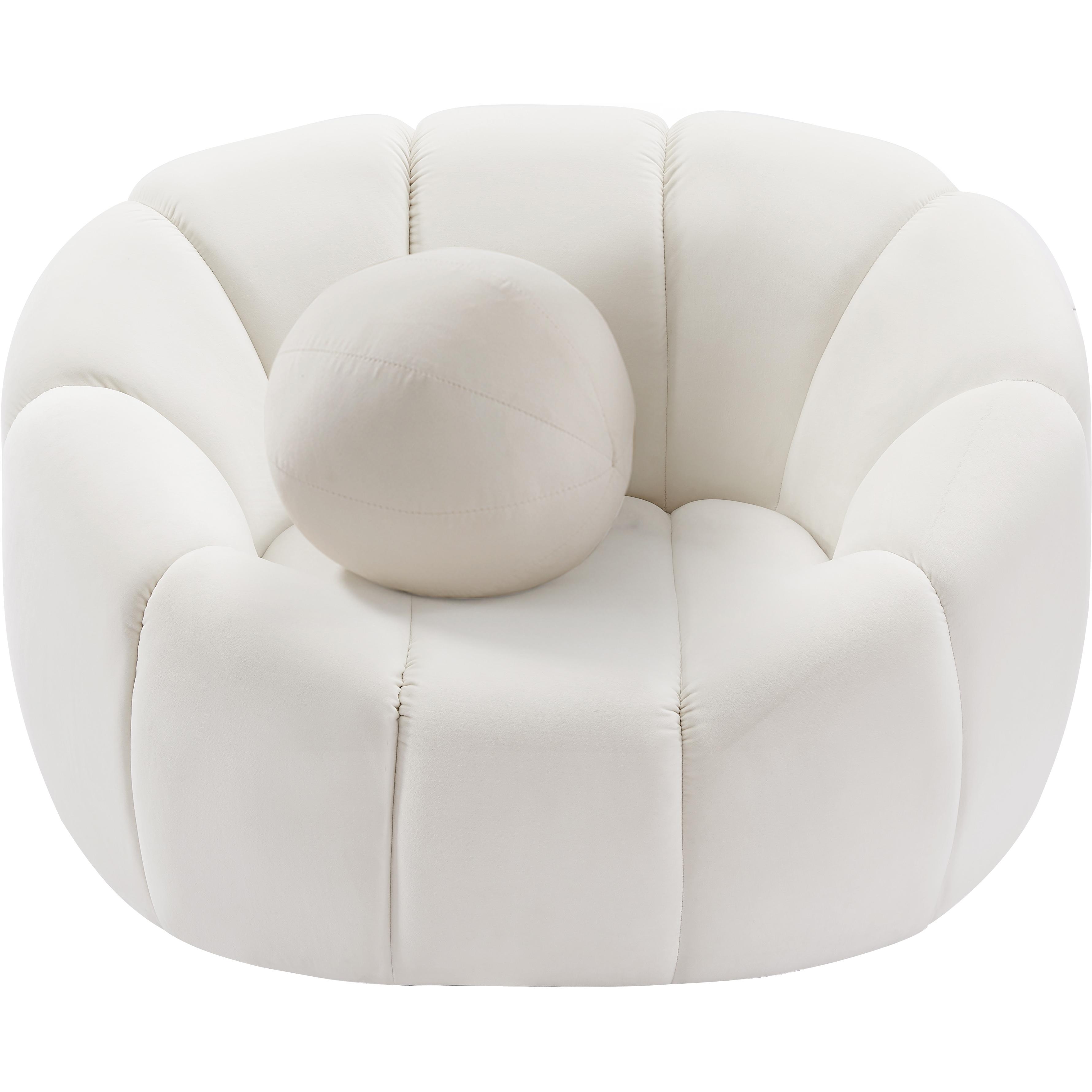 Meridian Elijah Cream Velvet Chair