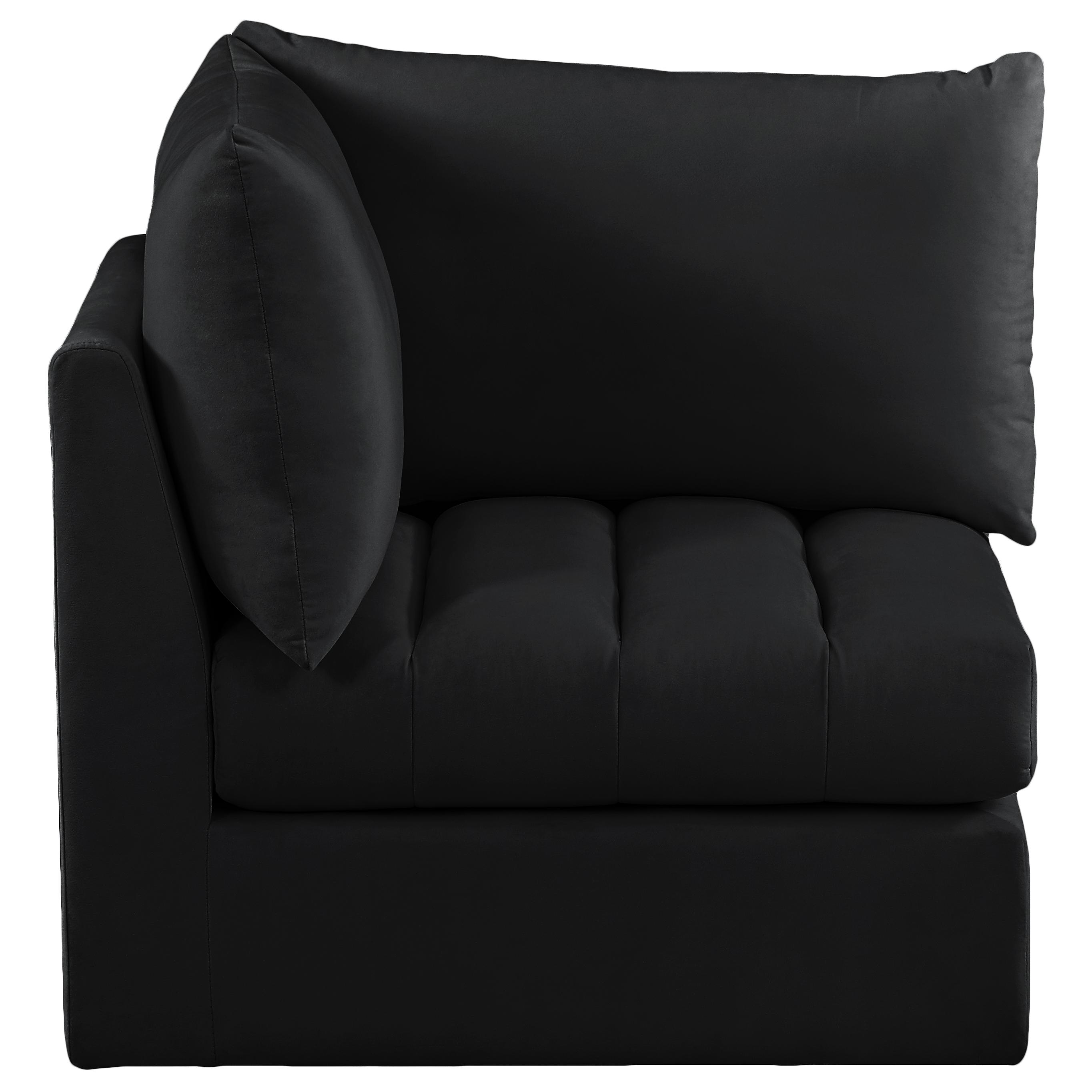 Meridian Jacob Black Velvet Corner