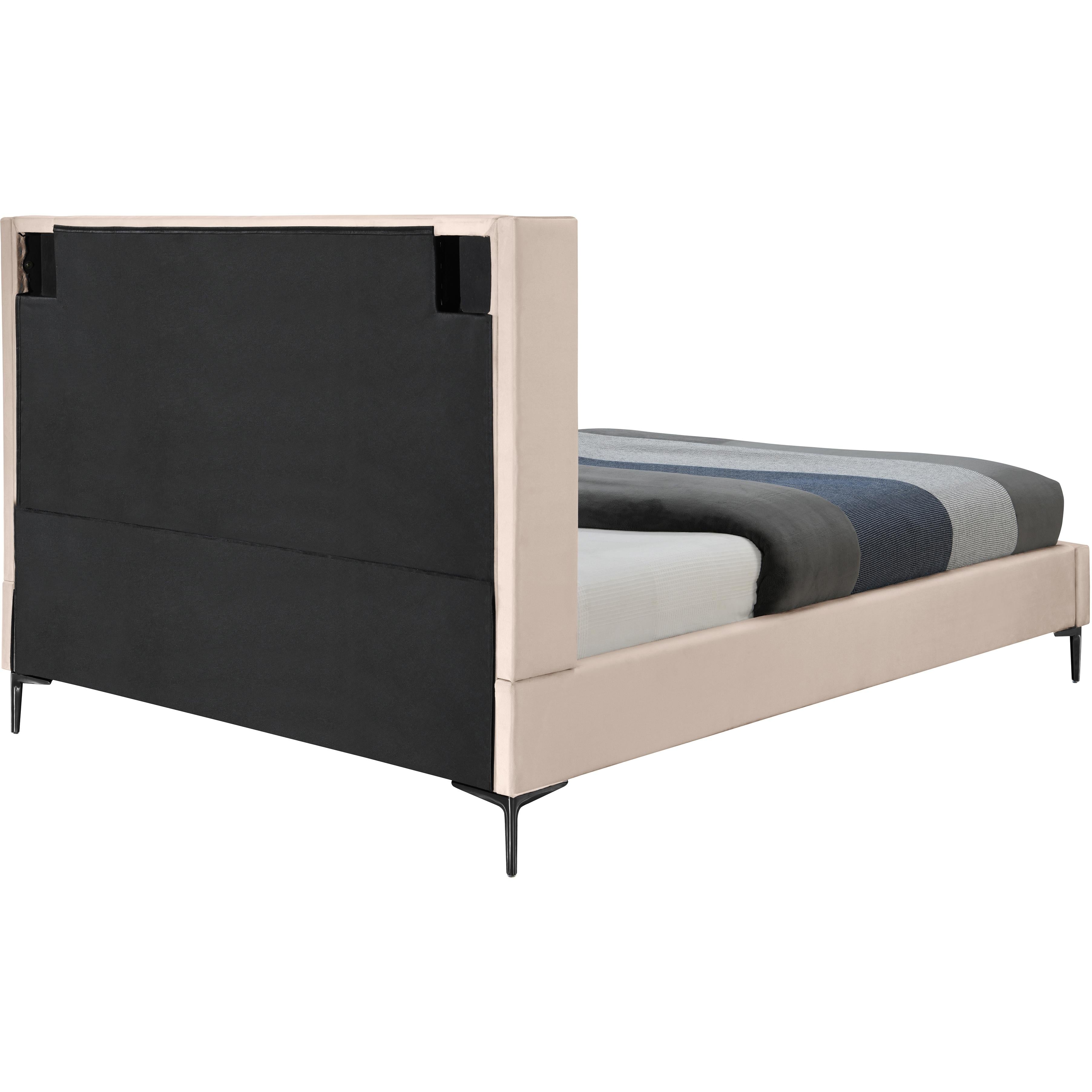 Meridian Nadia Pink Velvet Full Bed