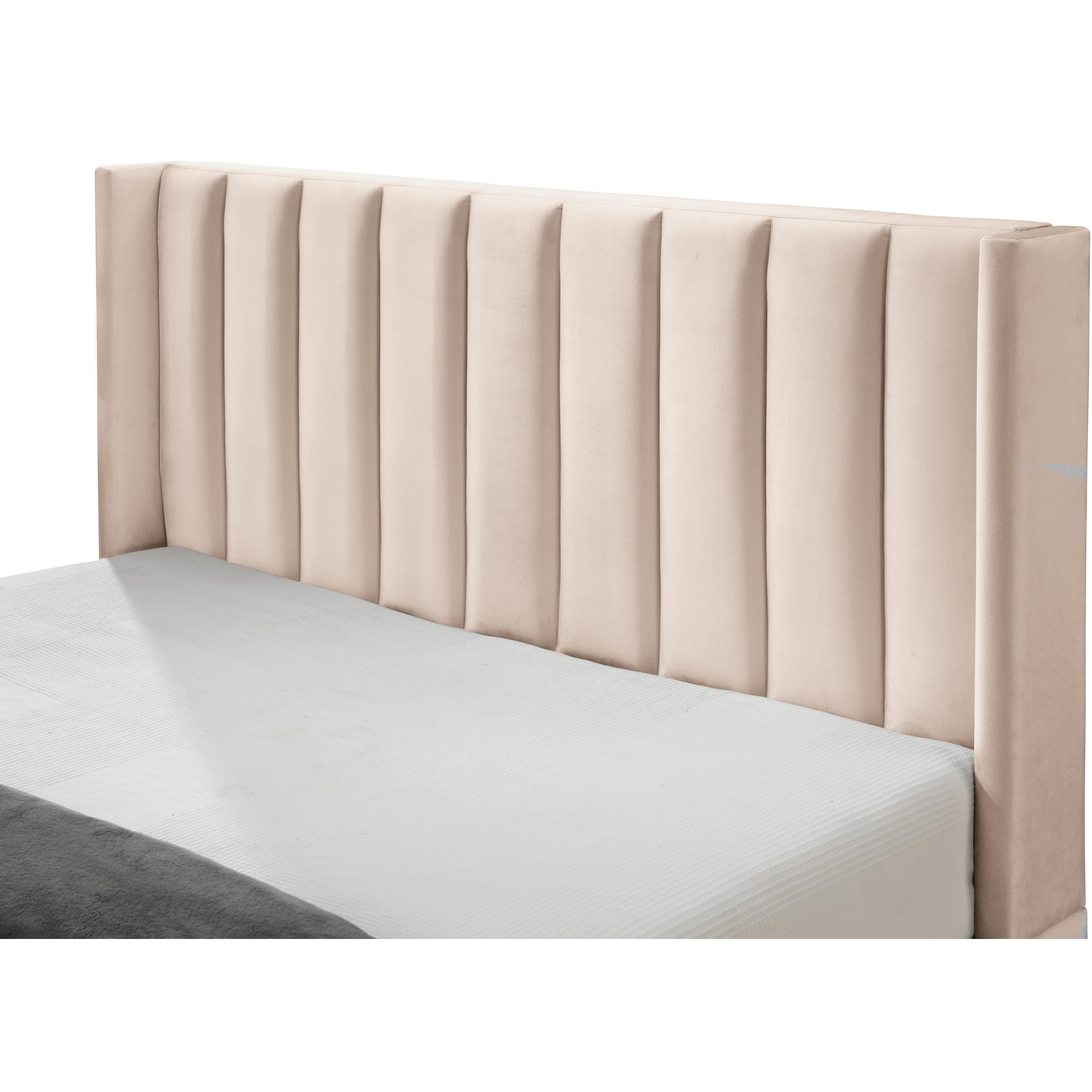 Meridian Nadia Pink Velvet Full Bed