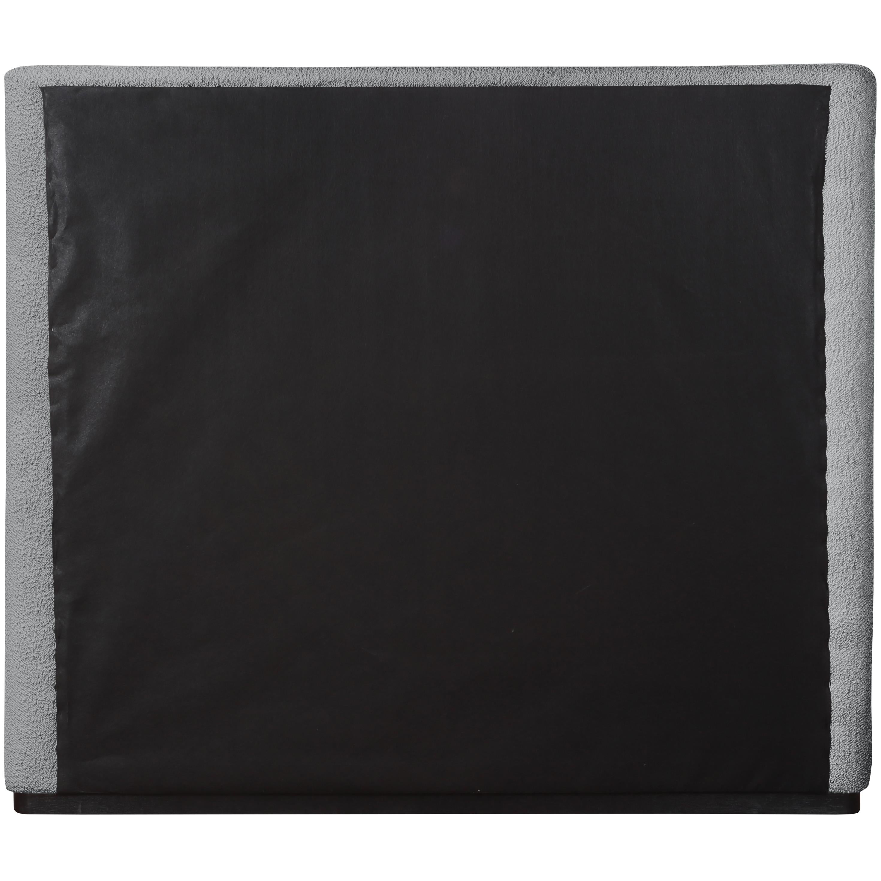 Meridian Oliver Grey Boucle Fabric Full Bed (3 Boxes)