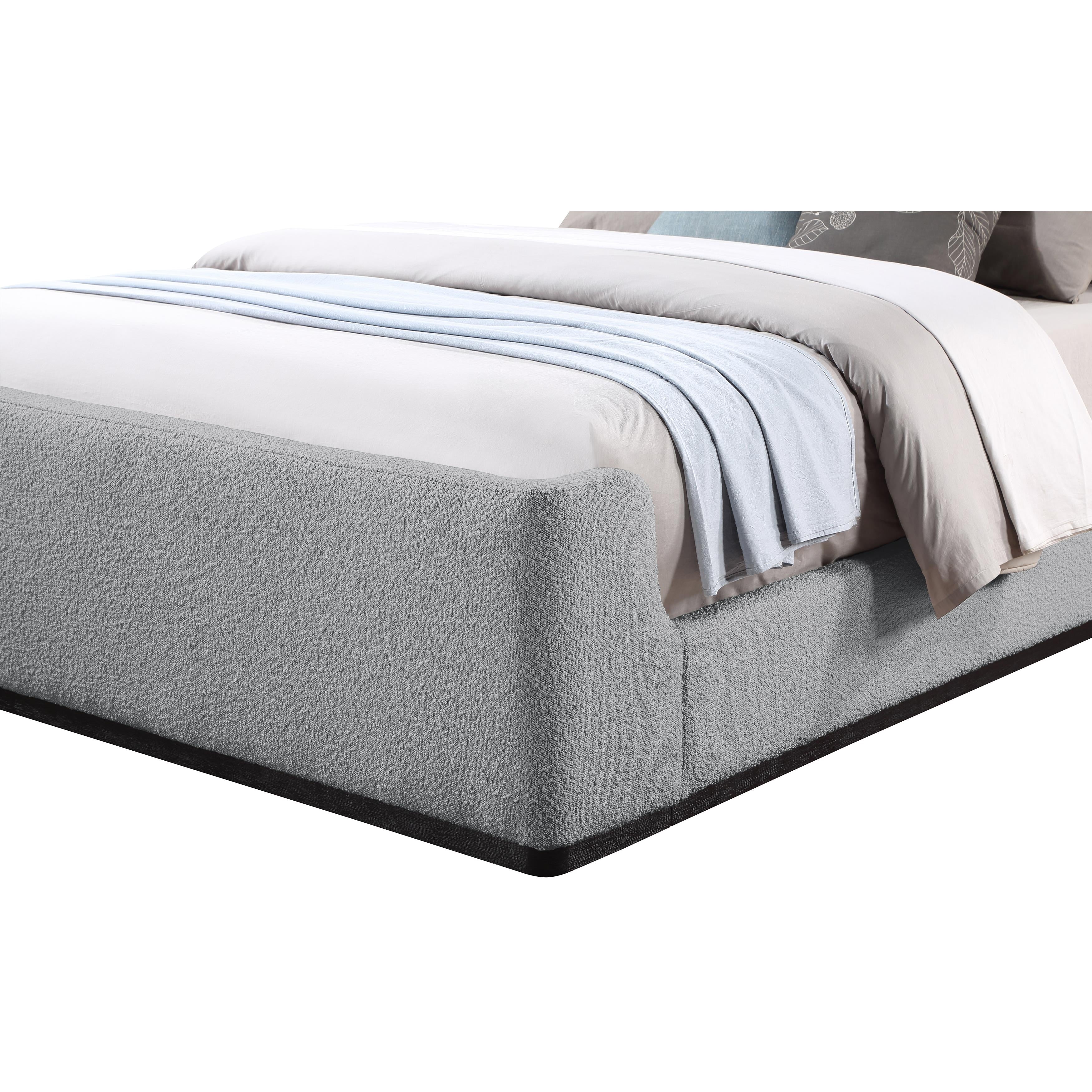 Meridian Oliver Grey Boucle Fabric Full Bed (3 Boxes)