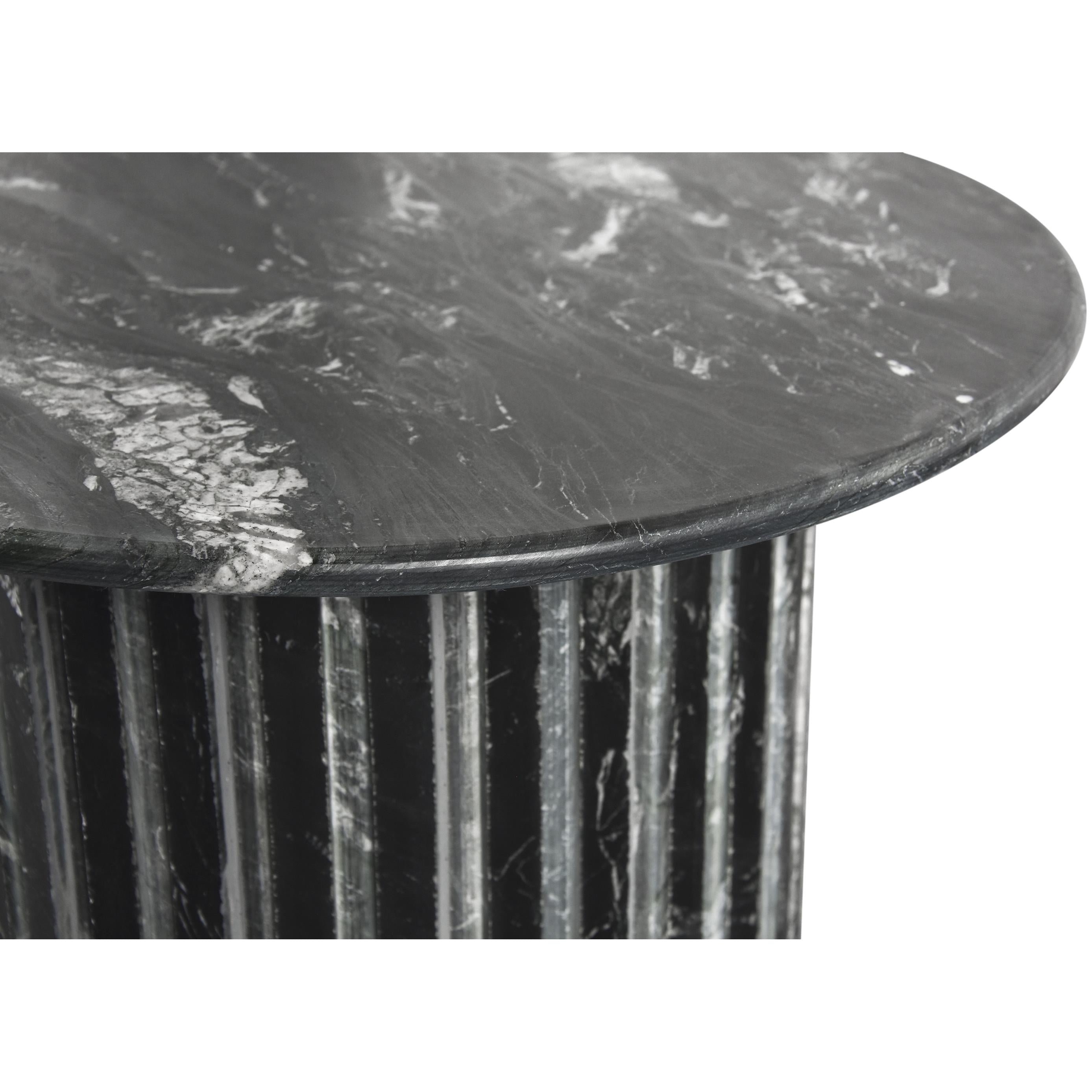 Meridian Genoa Black End Table