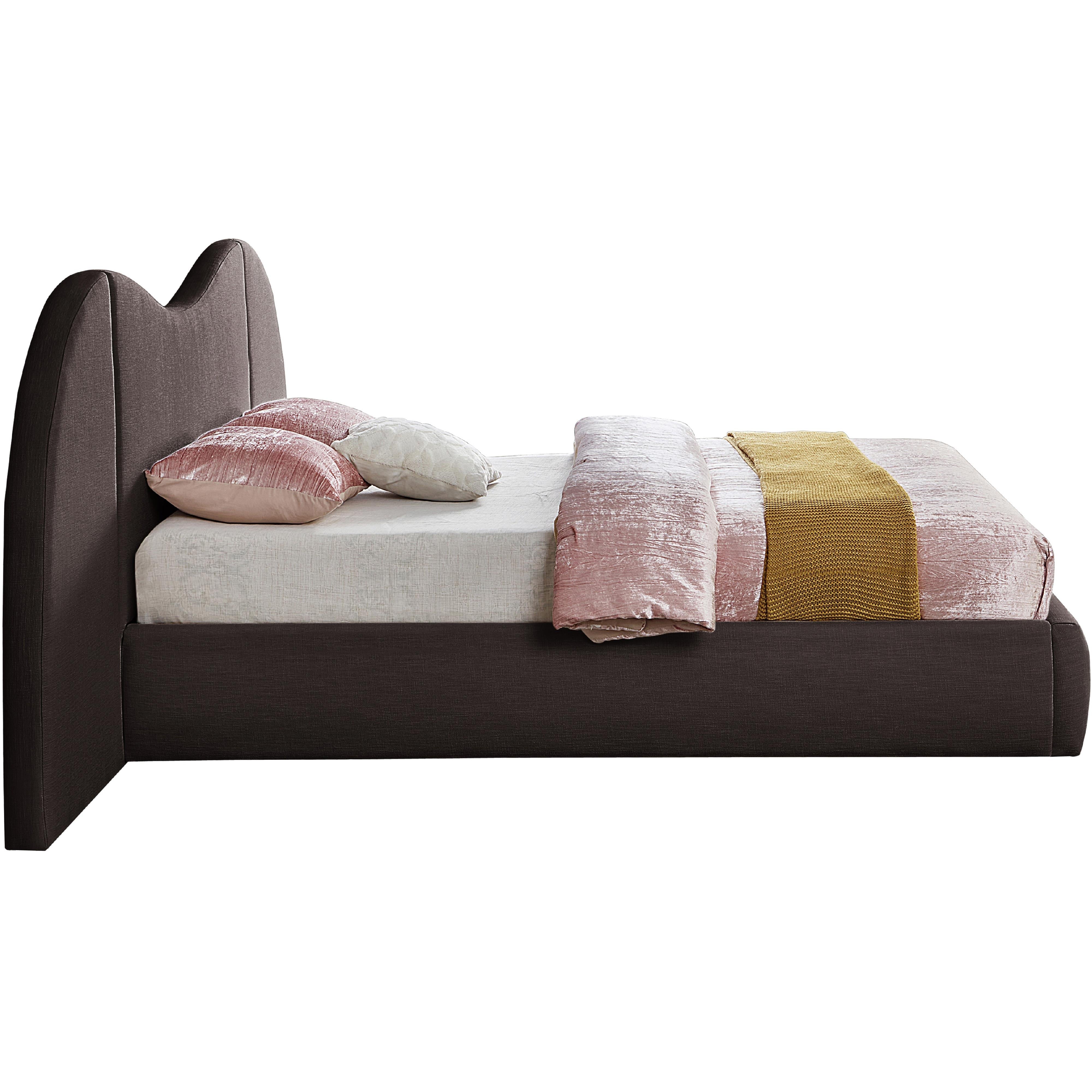Meridian Everest Brown Linen Textured Fabric King Bed (3 Boxes)