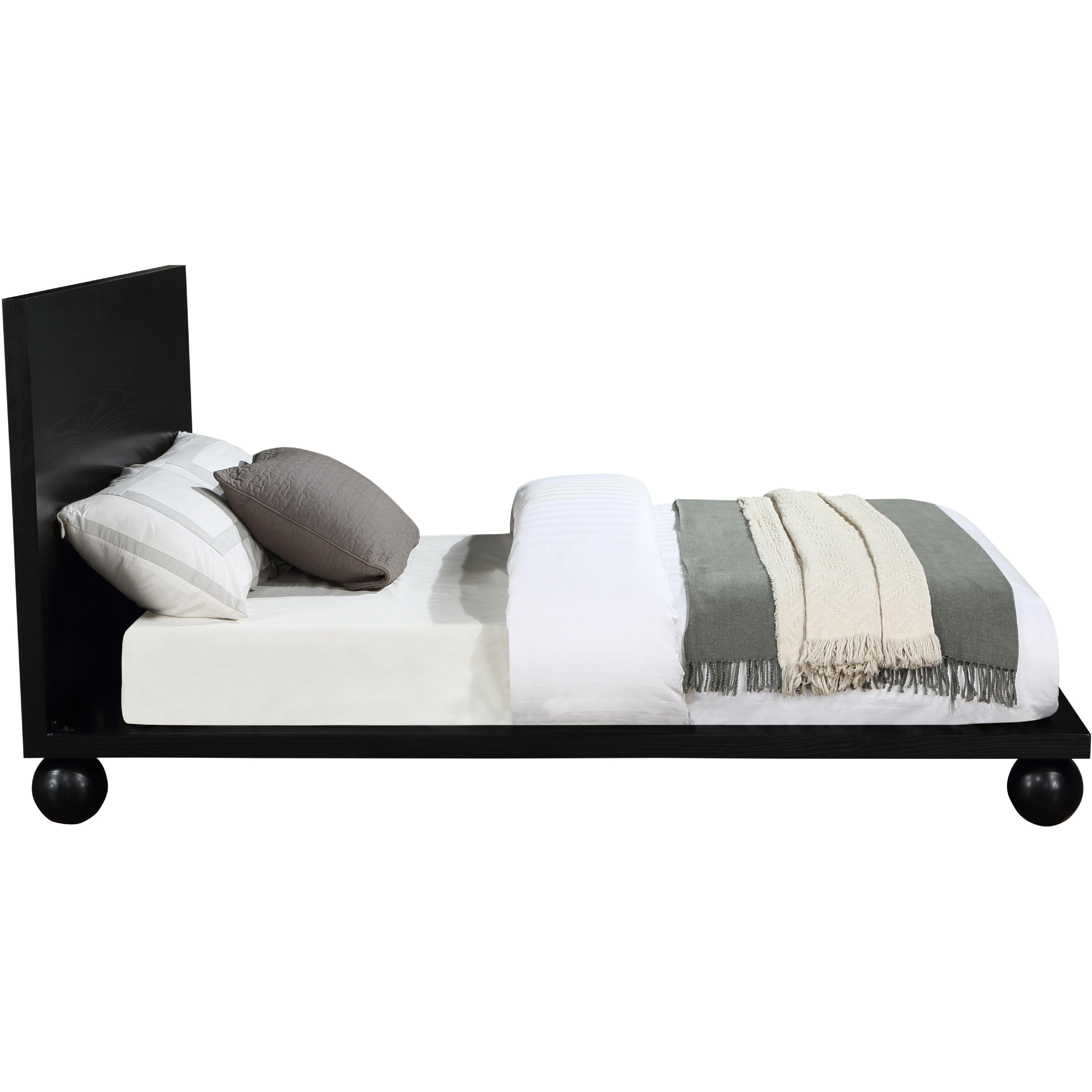 Meridian Kent Black King Bed (3 Boxes)