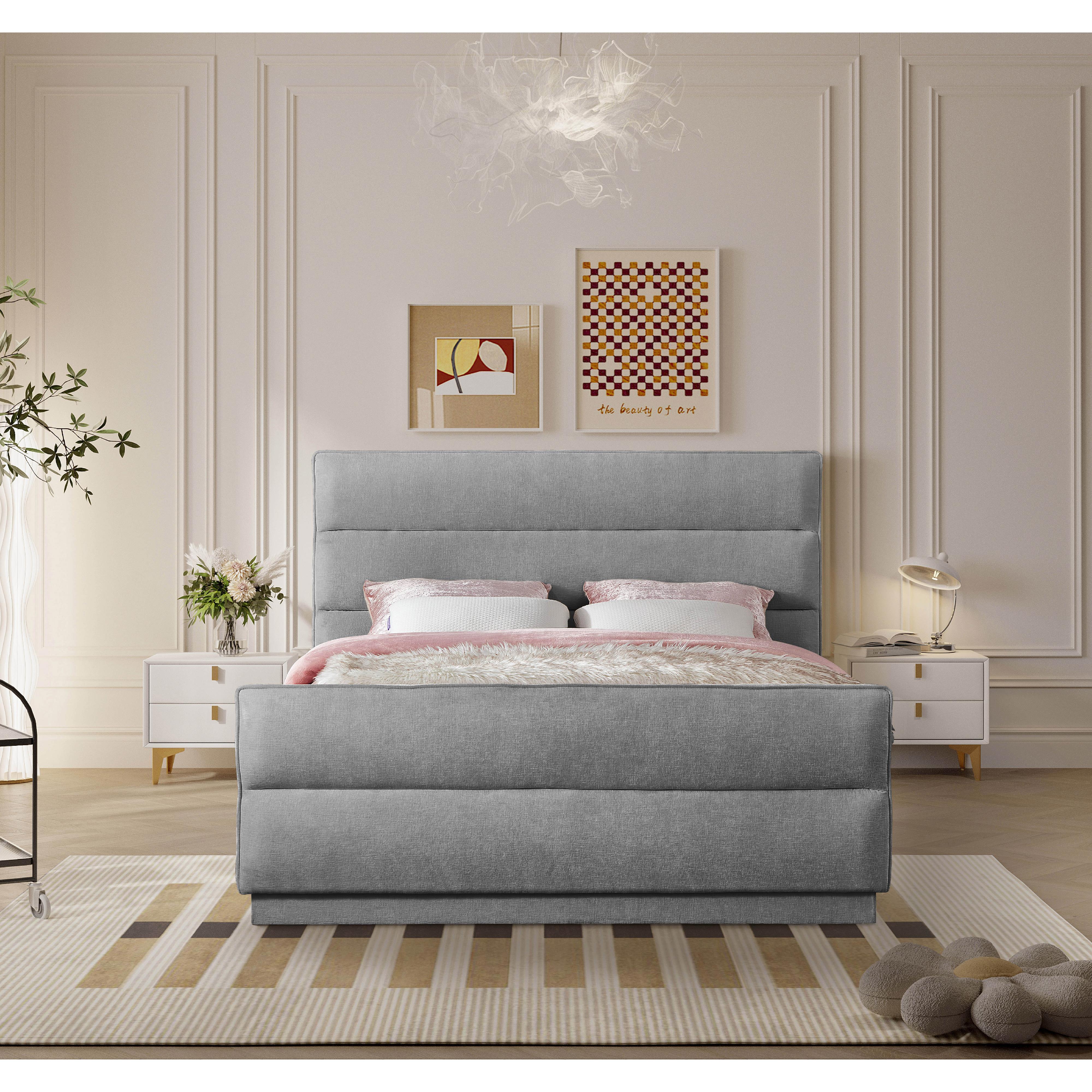 Meridian Paxton Grey Chenille Fabric Queen Bed (3 Boxes)