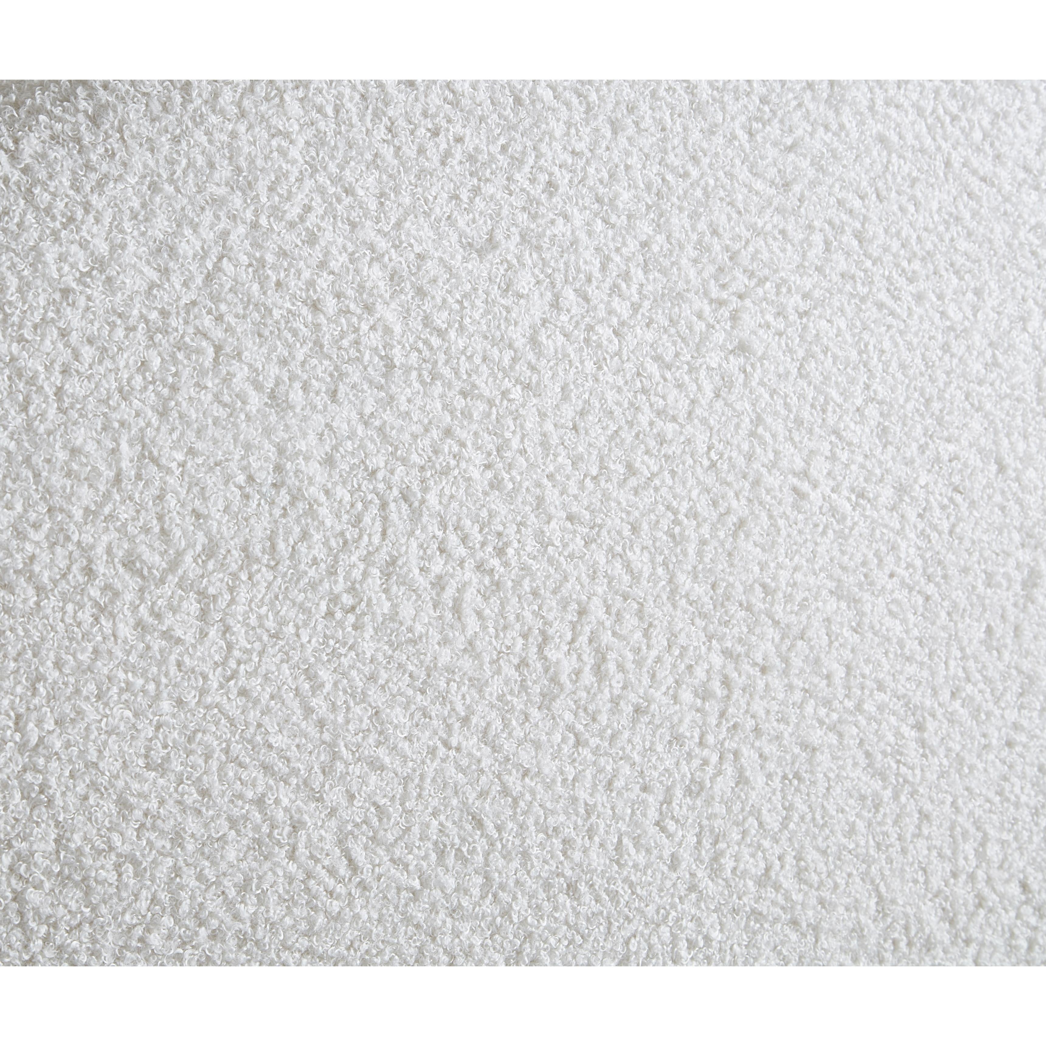 Meridian Rudy Cream Teddy Fabric Queen Bed