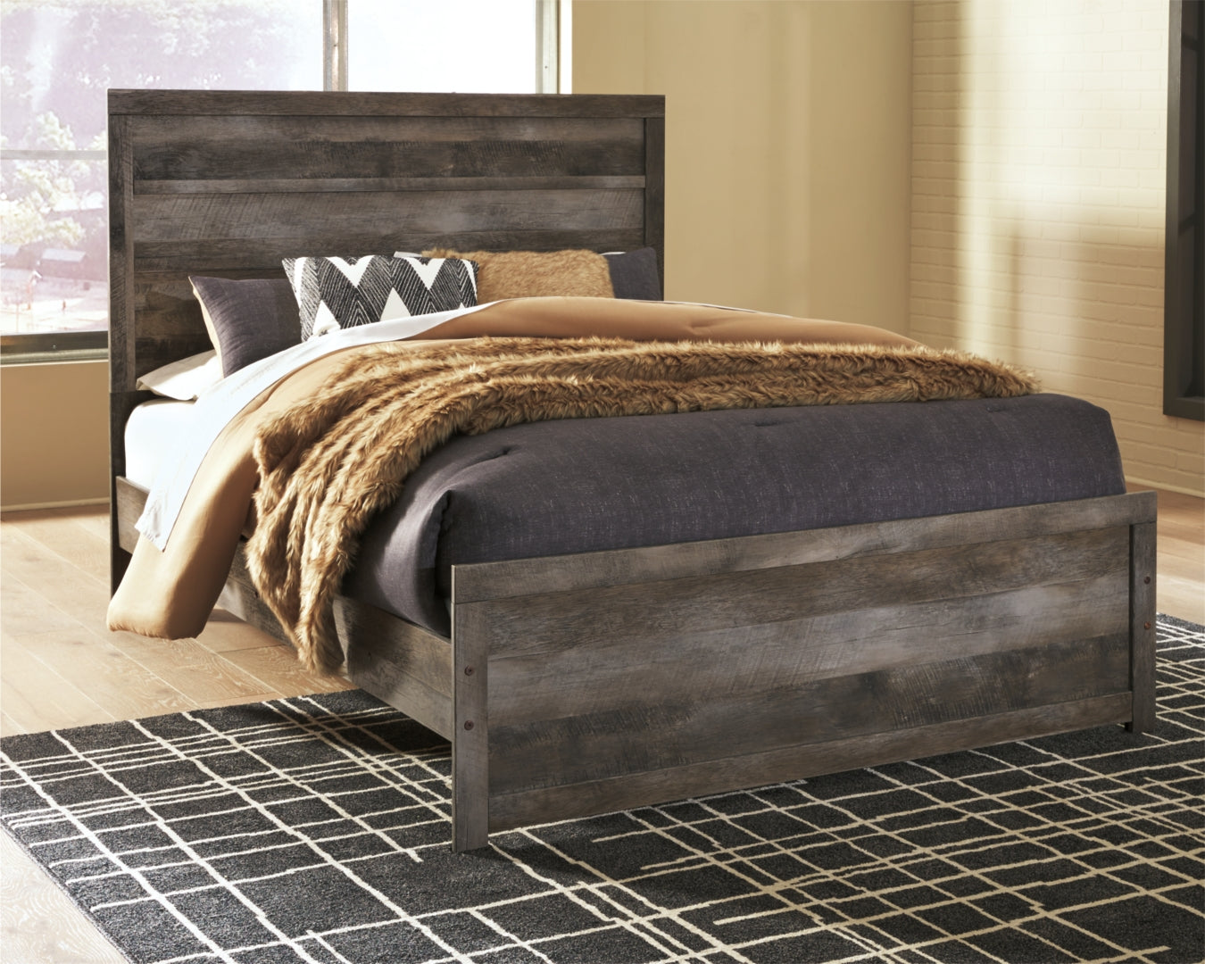 Wynnlow Crossbuck Panel Bed