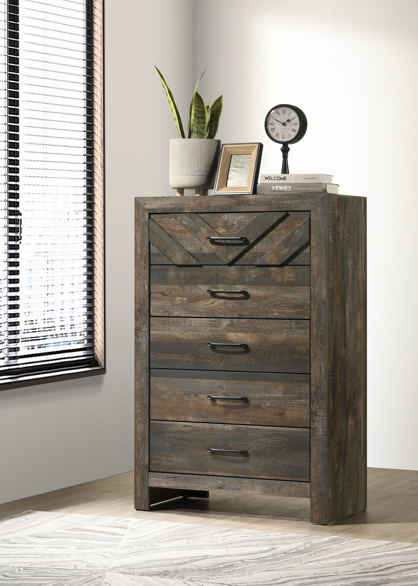 Gywneth Bedroom Collection