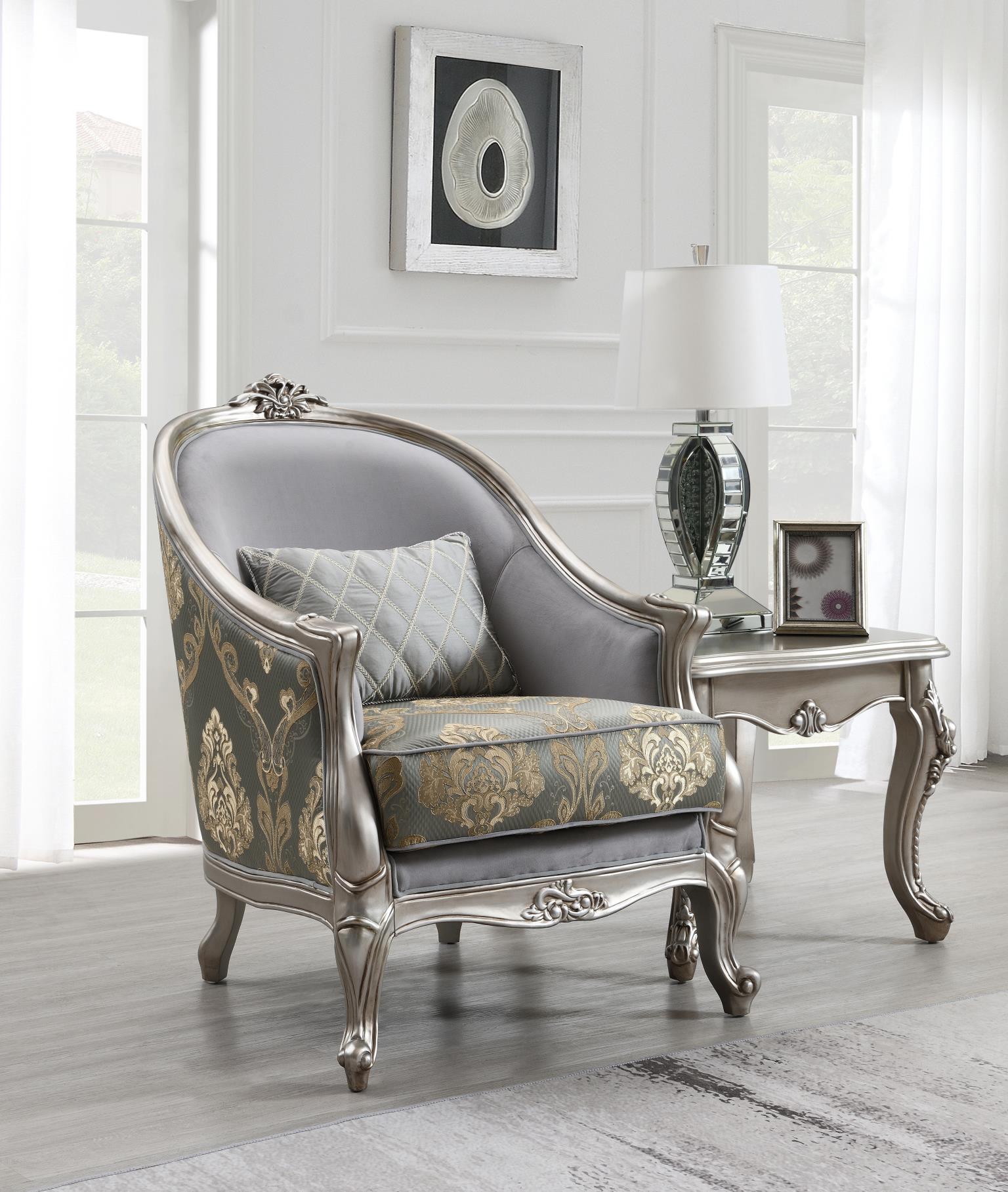 Uriah Living Collection