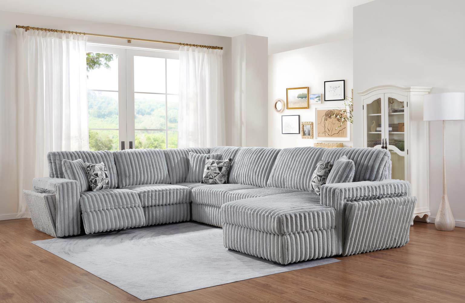 Smoke 3 Pc Sectional